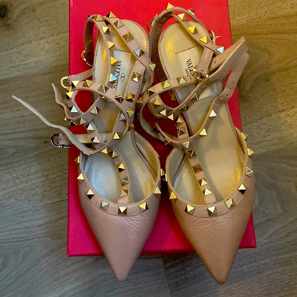 Valentino Rockstud kitten heel.